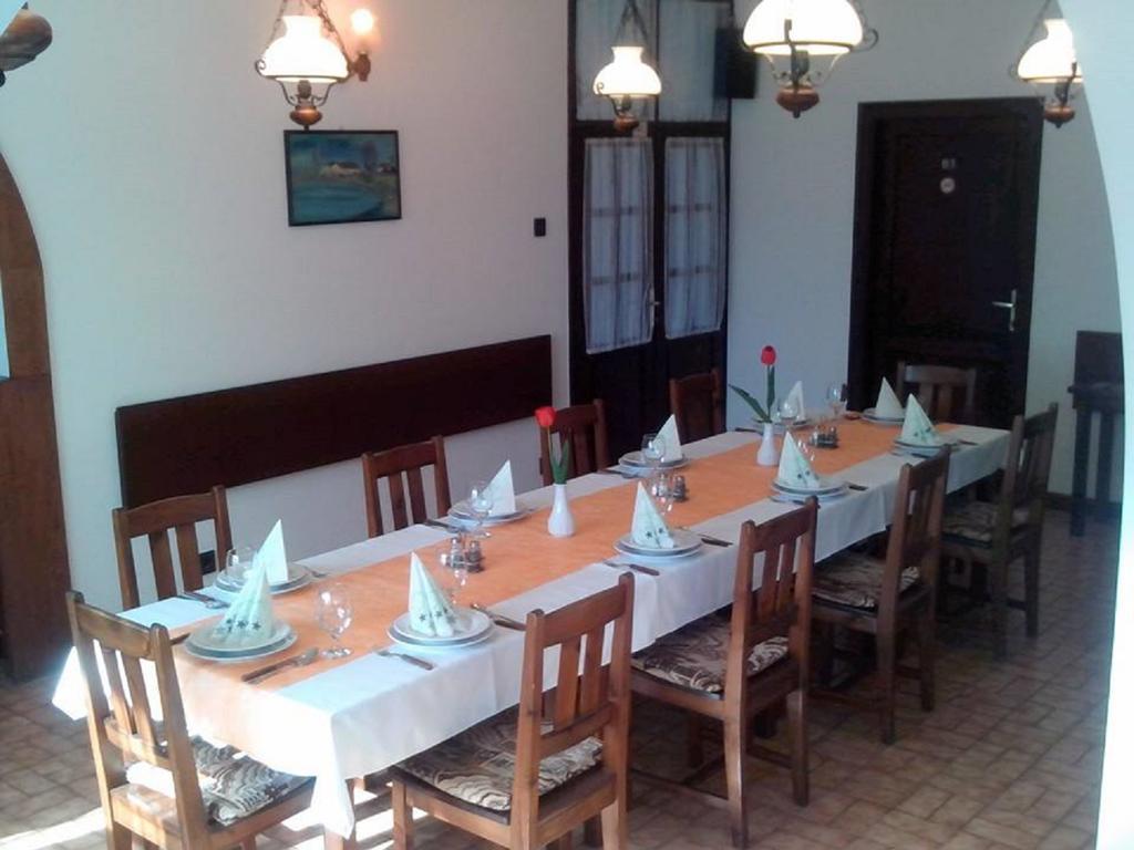 Gasthof Laci Betyar Hajdúszoboszló Εξωτερικό φωτογραφία
